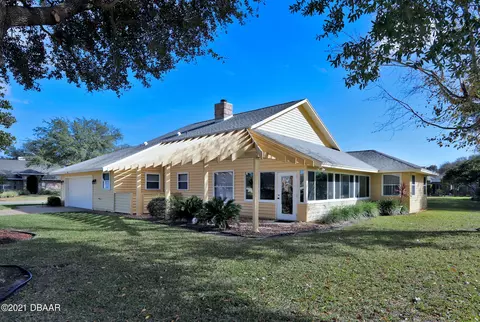 75 Kingsley Cir, Ormond Beach, FL 32174 photo 2