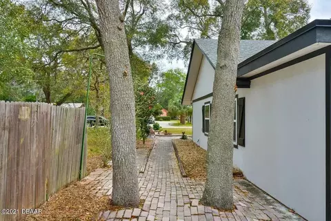 84 Oak Ave, Ormond Beach, FL 32174 photo 9