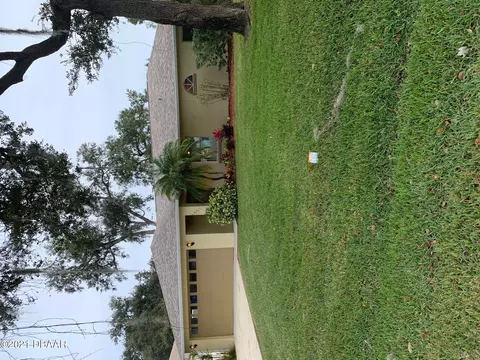 1731 Sabal Palm Dr, Edgewater, FL 32132 photo 2