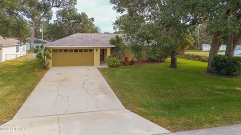 1731 Sabal Palm Dr, Edgewater, FL 32132 photo 1