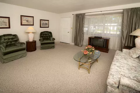 373 Forest Hills Blvd, Ormond Beach, FL 32174 photo 3