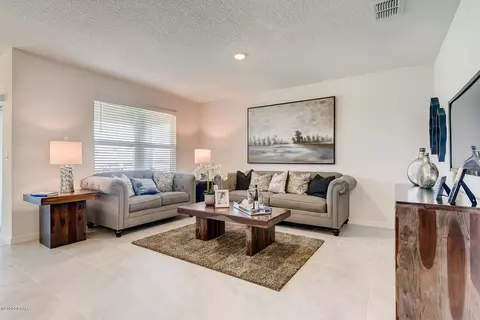 162 Sunset Point Dr, Ormond Beach, FL 32174 photo 2
