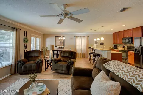 47 Levee Ln, Ormond Beach, FL 32174 photo 3