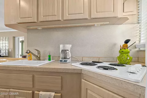 14 Neptune Park Dr, Ormond Beach, FL 32176 photo 14