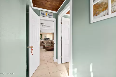 14 Neptune Park Dr, Ormond Beach, FL 32176 photo 6