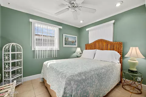 14 Neptune Park Dr, Ormond Beach, FL 32176 photo 18