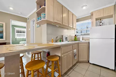 14 Neptune Park Dr, Ormond Beach, FL 32176 photo 13