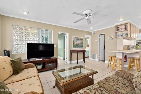 14 Neptune Park Dr, Ormond Beach, FL 32176 photo 9