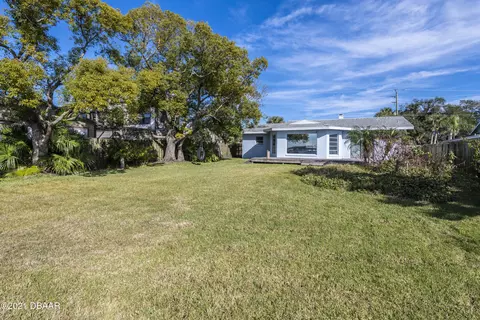 1282 John Anderson Dr, Ormond Beach, FL 32176 photo 4