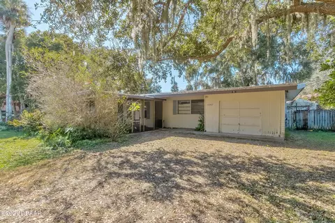 1842 Mango Tree Dr, Edgewater, FL 32141 photo 2