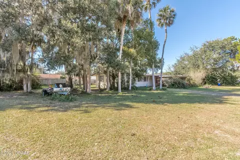 1842 Mango Tree Dr, Edgewater, FL 32141 photo 4