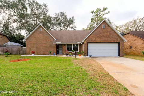 23 Southern Pine Trl, Ormond Beach, FL 32174 photo 2