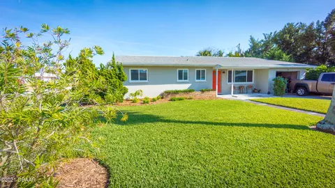 42 Oakview Cir, Ormond Beach, FL 32176 photo 2
