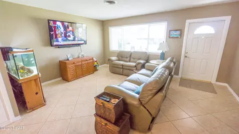 42 Oakview Cir, Ormond Beach, FL 32176 photo 4