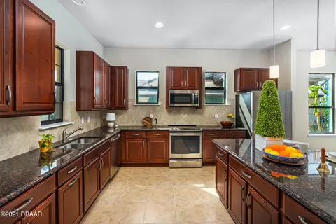 153 Ormond Shores Dr, Ormond Beach, FL 32176 photo 2