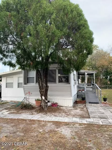 2003 Linda Ave, Ormond Beach, FL 32174 photo 2