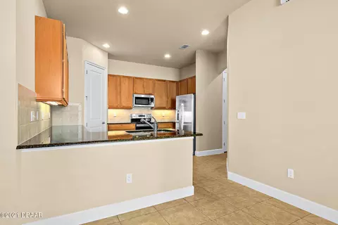 790 Aldenham Ln, Ormond Beach, FL 32174 photo 9