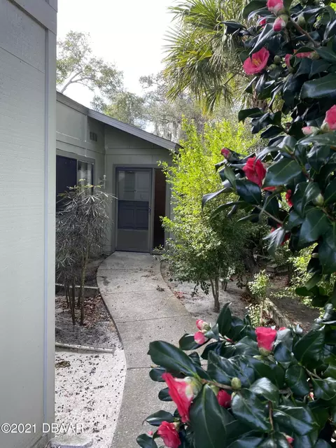 219 Pine Cone Trl, Ormond Beach, FL 32174 photo 2