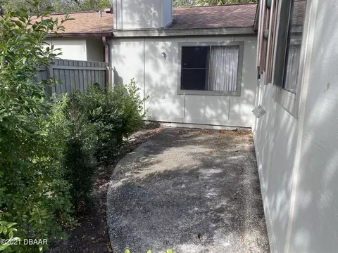 219 Pine Cone Trl, Ormond Beach, FL 32174 photo 3