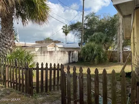 1703 Edgewater Dr, Edgewater, FL 32132 photo 7