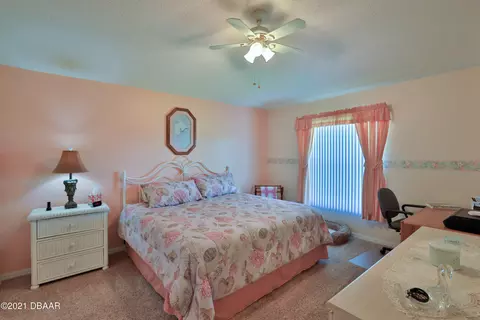 313 Three Oaks Dr, Edgewater, FL 32141 photo 14