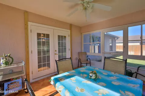 313 Three Oaks Dr, Edgewater, FL 32141 photo 10