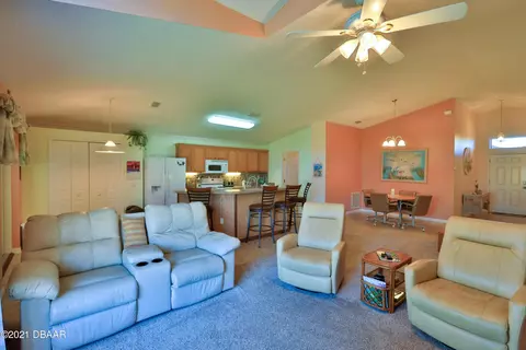 313 Three Oaks Dr, Edgewater, FL 32141 photo 6