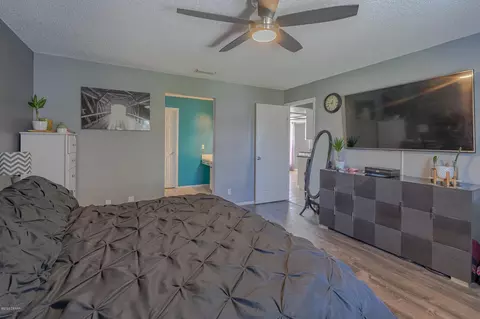 525 Sparrow Dr, Edgewater, FL 32141 photo 15