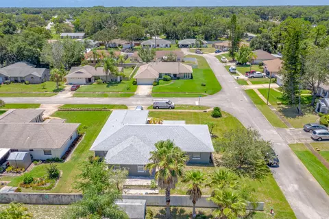 525 Sparrow Dr, Edgewater, FL 32141 photo 24