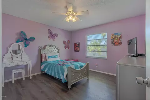 525 Sparrow Dr, Edgewater, FL 32141 photo 19