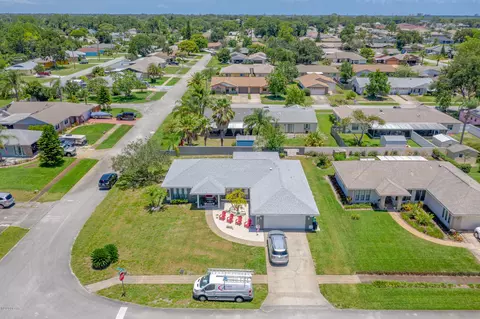 525 Sparrow Dr, Edgewater, FL 32141 photo 23