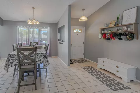 525 Sparrow Dr, Edgewater, FL 32141 photo 6
