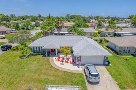525 Sparrow Dr, Edgewater, FL 32141 photo 22