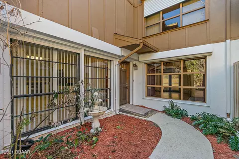 16 Soco Trl, Ormond Beach, FL 32174 photo 2