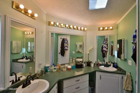 503 Starboard Ave, Edgewater, FL 32141 photo 11