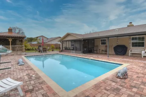 2907 Queen Palm Dr, Edgewater, FL 32141 photo 2