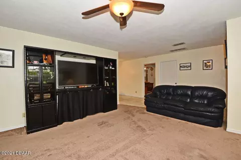 2907 Queen Palm Dr, Edgewater, FL 32141 photo 11
