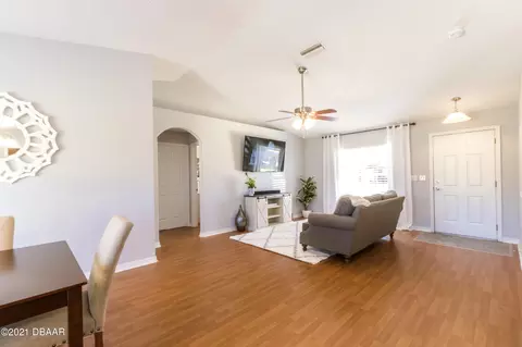 3314 Pine Tree Dr, Edgewater, FL 32141 photo 18