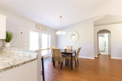3314 Pine Tree Dr, Edgewater, FL 32141 photo 17