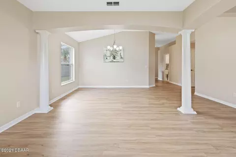 8 Meadowmist Ct, Ormond Beach, FL 32174 photo 4