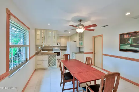 3 Nottingham Dr, Ormond Beach, FL 32174 photo 9