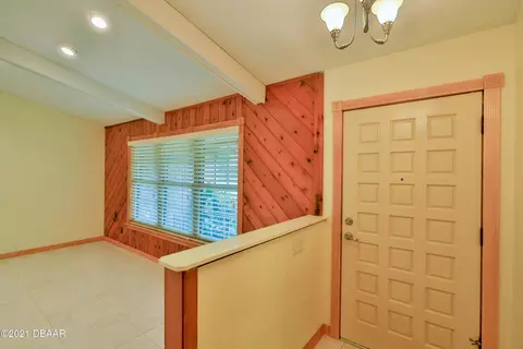 3 Nottingham Dr, Ormond Beach, FL 32174 photo 3