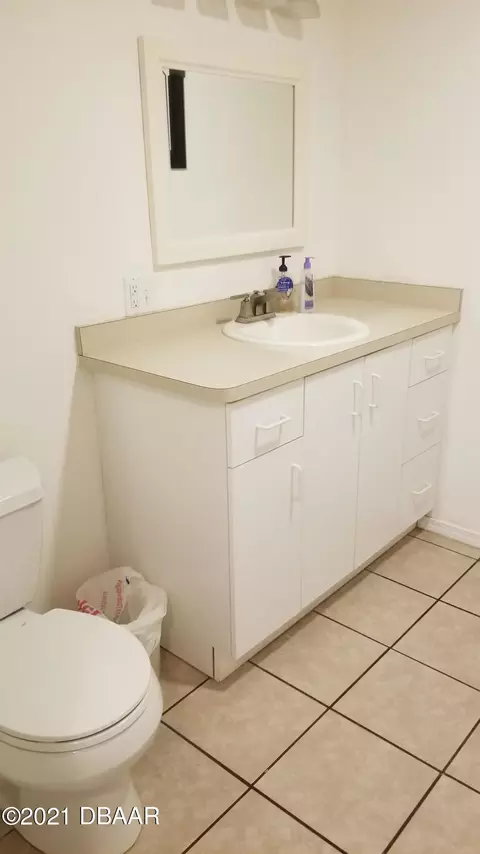624 Robin Rd #B, Ormond Beach, FL 32176 photo 9