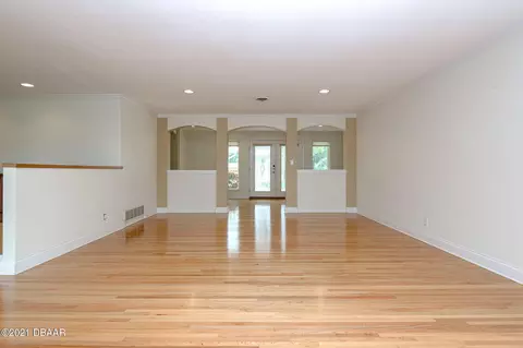 103 University Cir, Ormond Beach, FL 32176 photo 11