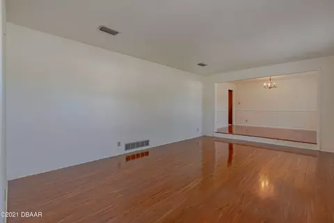 360 N Halifax Dr, Ormond Beach, FL 32176 photo 11
