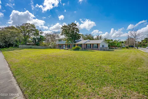 360 N Halifax Dr, Ormond Beach, FL 32176 photo 5
