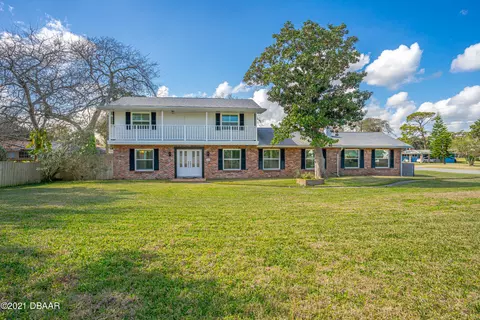 360 N Halifax Dr, Ormond Beach, FL 32176 photo 3