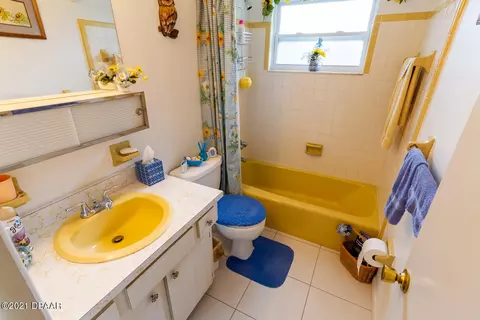2406 Orange Tree Dr, Edgewater, FL 32141 photo 17