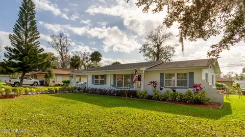2406 Orange Tree Dr, Edgewater, FL 32141 photo 2