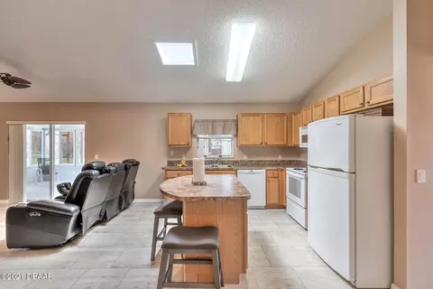 2431 Victory Palm Dr, Edgewater, FL 32141 photo 10